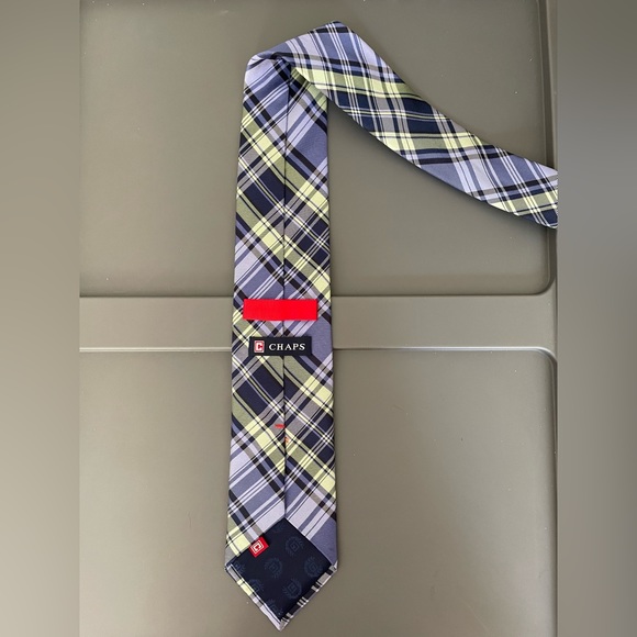Chaps Men’s Green and blue plaid check tie. 58 inch long. Gently used - Picture 1 of 3